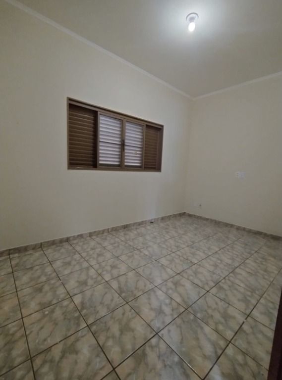 Casa à venda com 3 quartos, 122m² - Foto 4