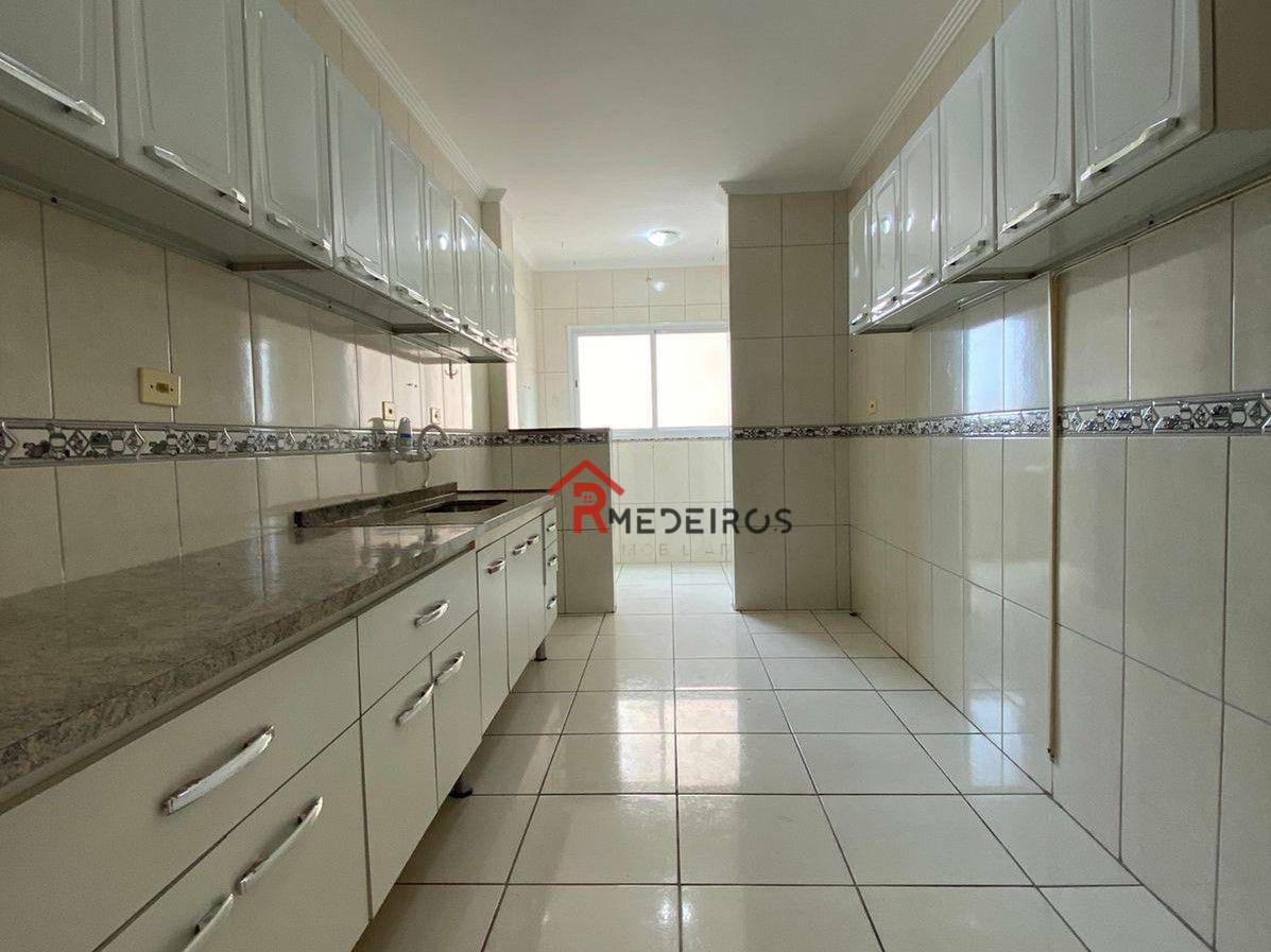 Apartamento à venda com 2 quartos, 90m² - Foto 11