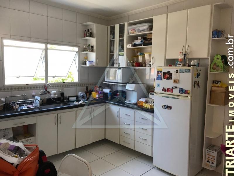 Sobrado à venda com 3 quartos, 204m² - Foto 3