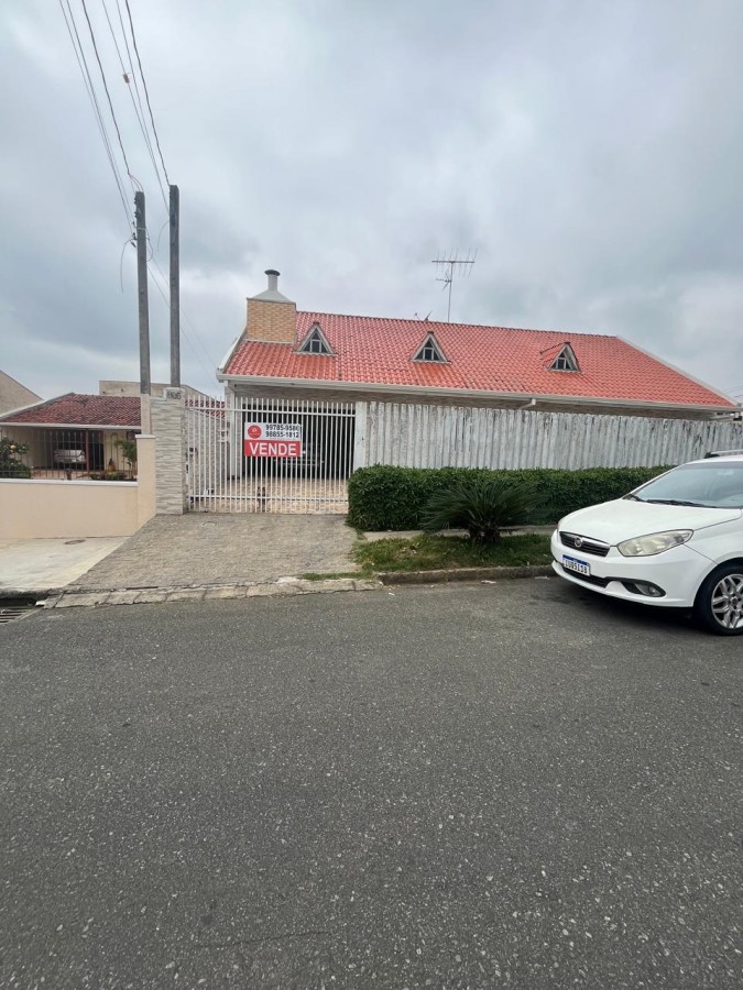 Casa à venda com 2 quartos, 221m² - Foto 1