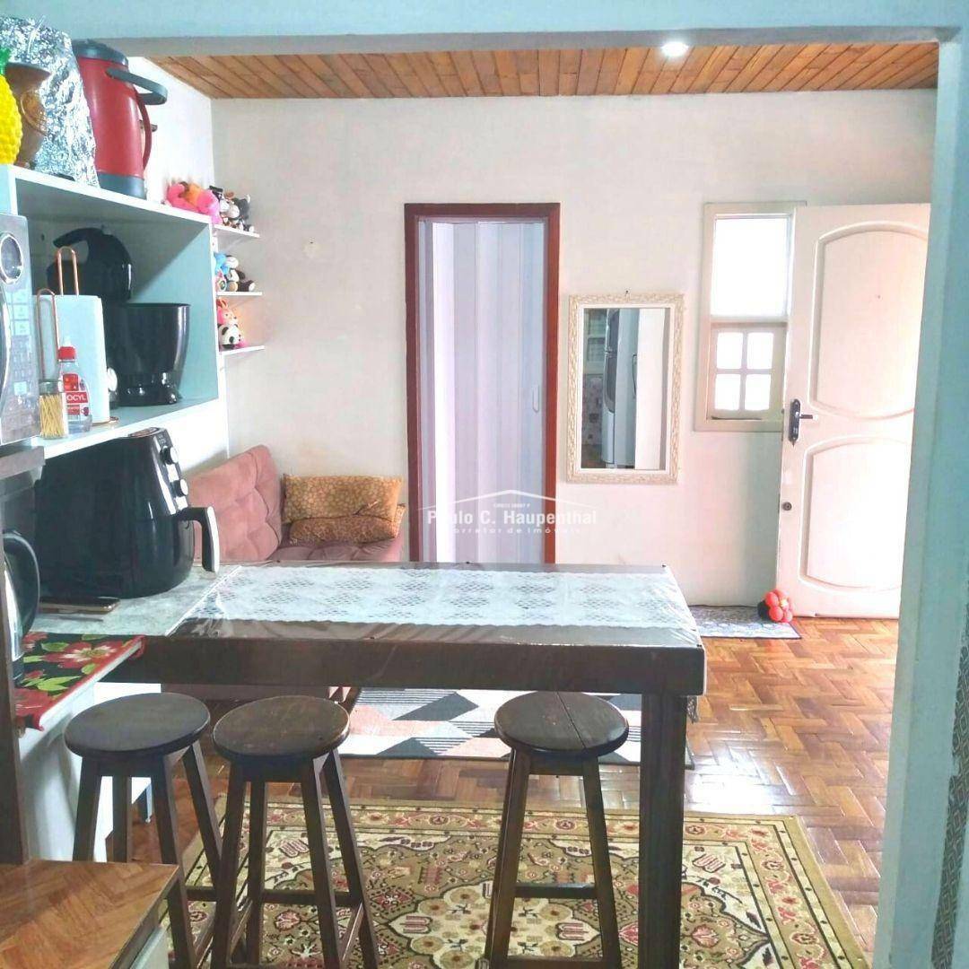 Casa à venda com 3 quartos, 110m² - Foto 7