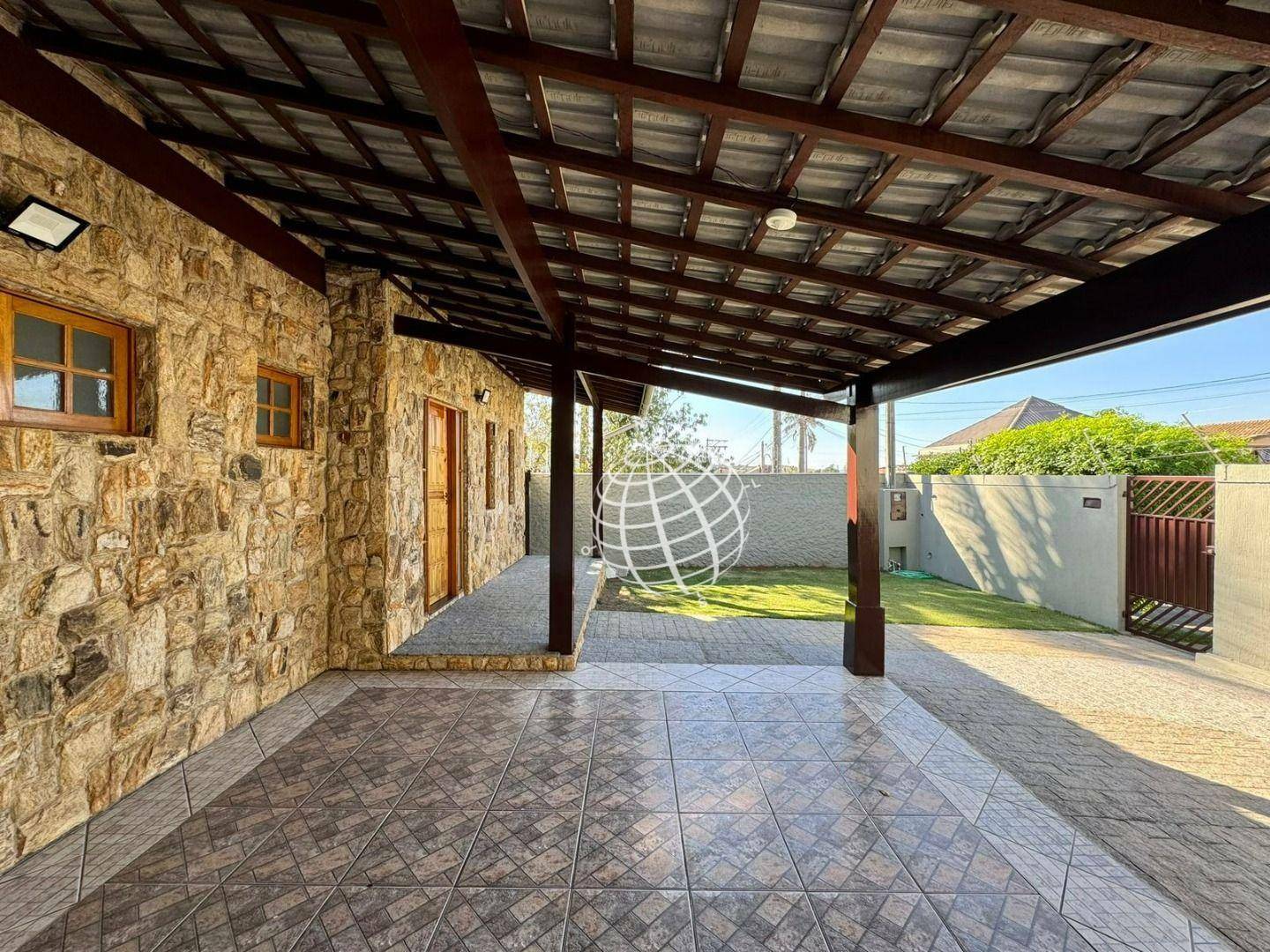 Casa para alugar com 5 quartos, 220m² - Foto 5