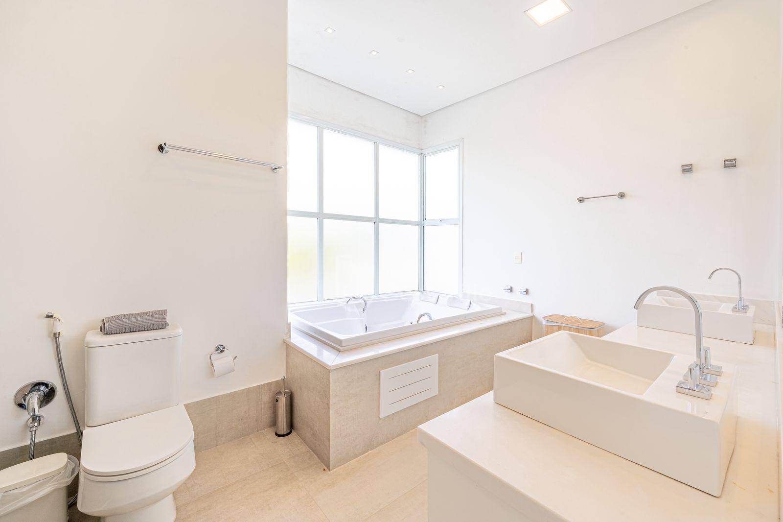 Casa de Condomínio à venda com 4 quartos, 485m² - Foto 24