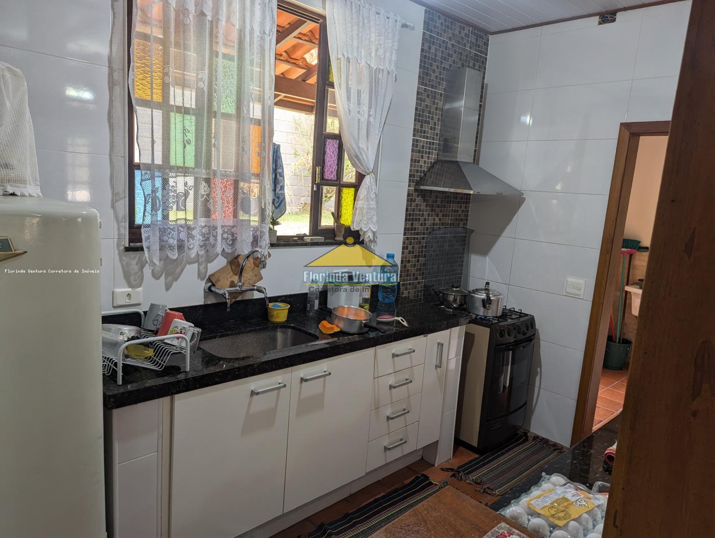 Casa à venda com 3 quartos, 300m² - Foto 26