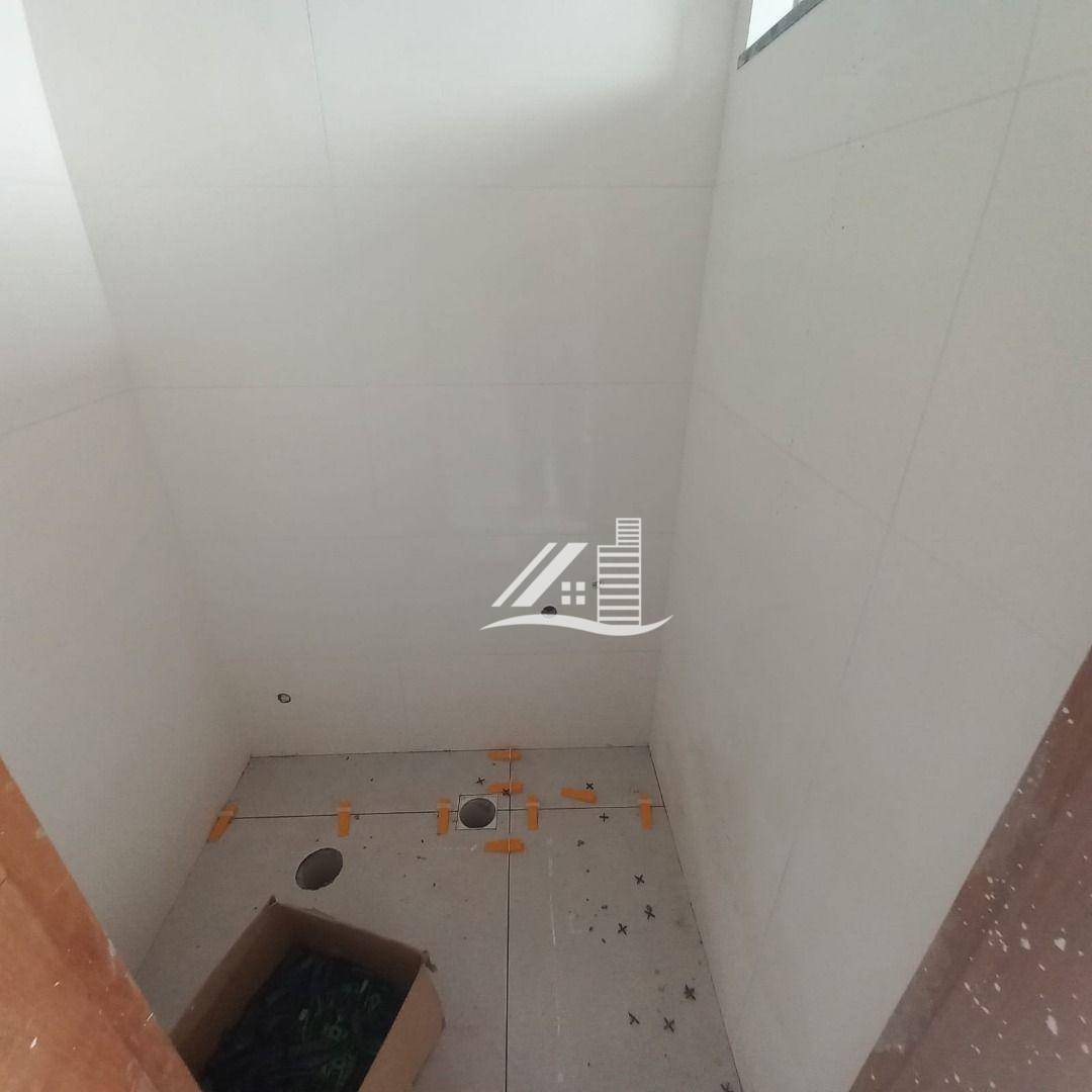 Cobertura à venda com 2 quartos, 100m² - Foto 2