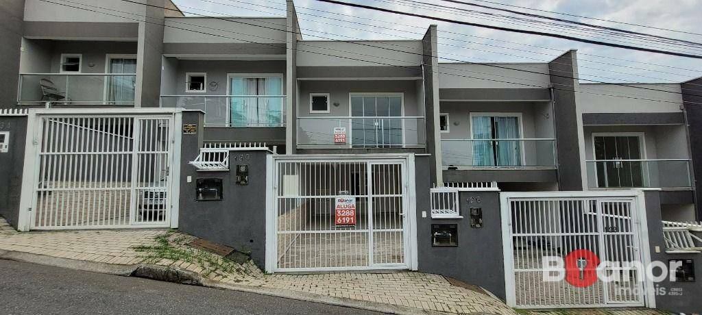 Casa para alugar com 3 quartos, 167m² - Foto 1