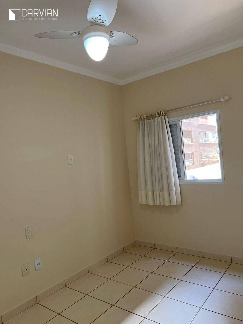 Apartamento para alugar com 3 quartos, 95m² - Foto 19