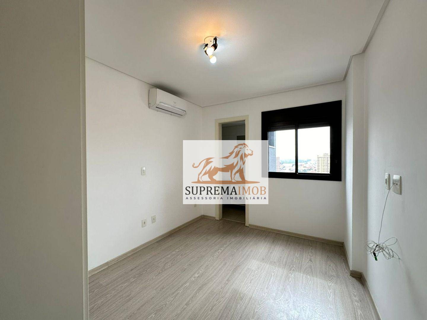 Apartamento à venda com 3 quartos, 178m² - Foto 12