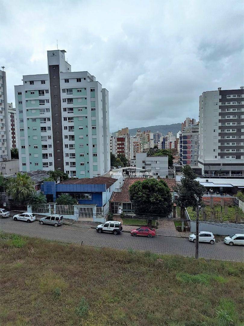 Apartamento à venda com 3 quartos, 131m² - Foto 5