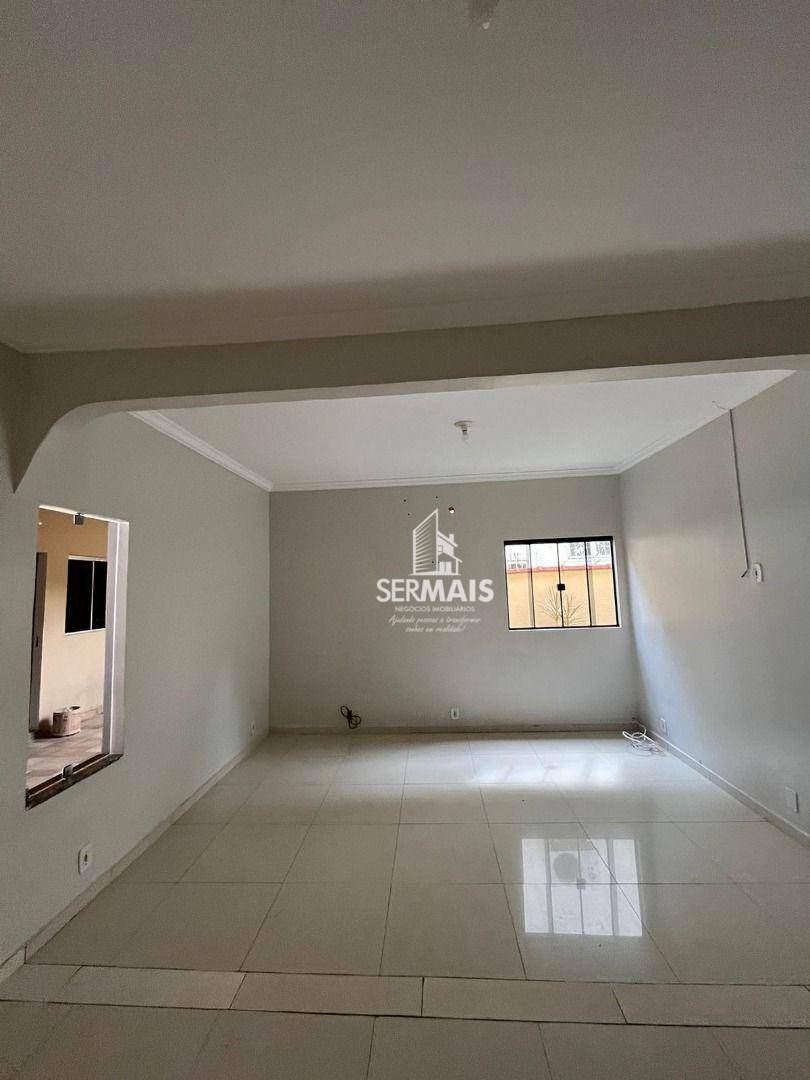 Casa para alugar com 4 quartos, 250m² - Foto 7