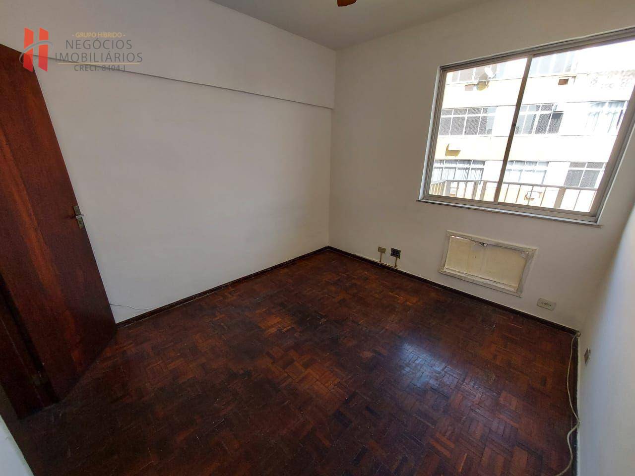 Apartamento à venda com 3 quartos, 120m² - Foto 18