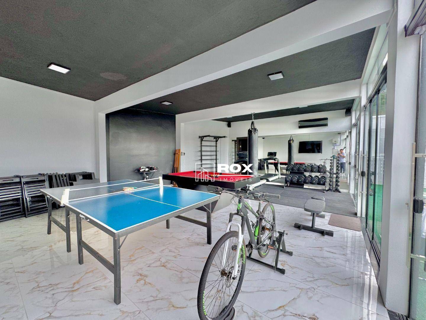 Casa à venda com 4 quartos, 490m² - Foto 45