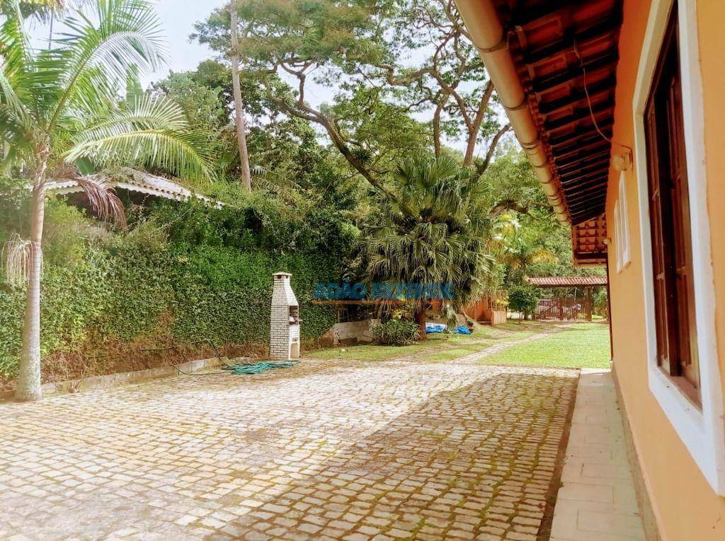 Casa de Condomínio à venda com 5 quartos, 302m² - Foto 8