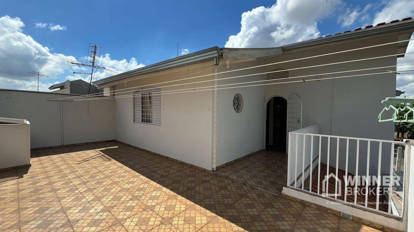 Sobrado à venda com 3 quartos, 244m² - Foto 23