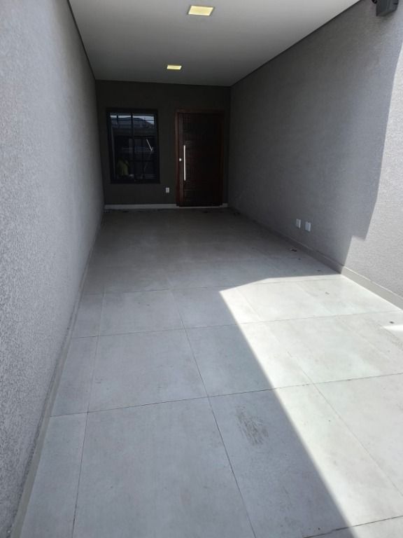 Sobrado à venda com 3 quartos, 140m² - Foto 2