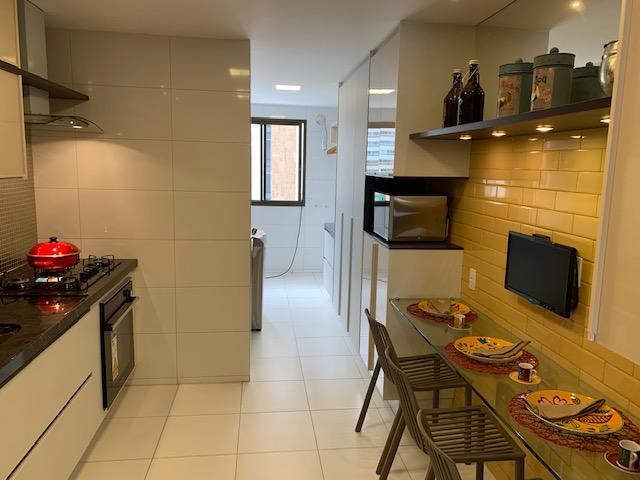 Apartamento à venda com 3 quartos, 162m² - Foto 27