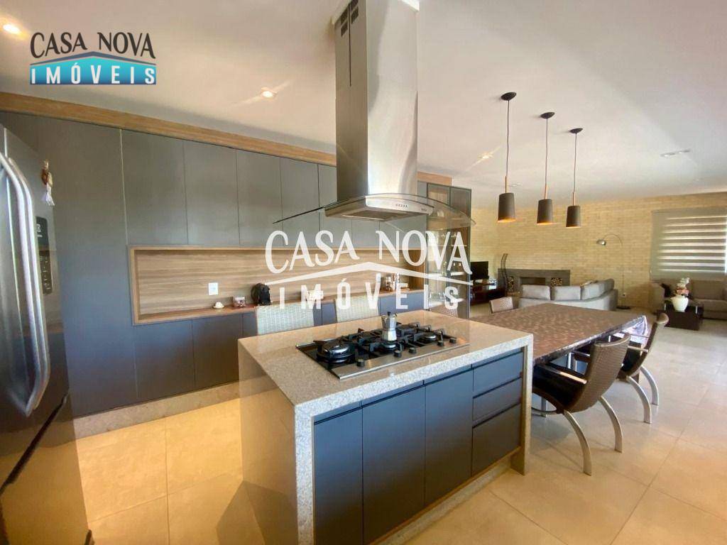 Casa de Condomínio à venda com 4 quartos, 440m² - Foto 11