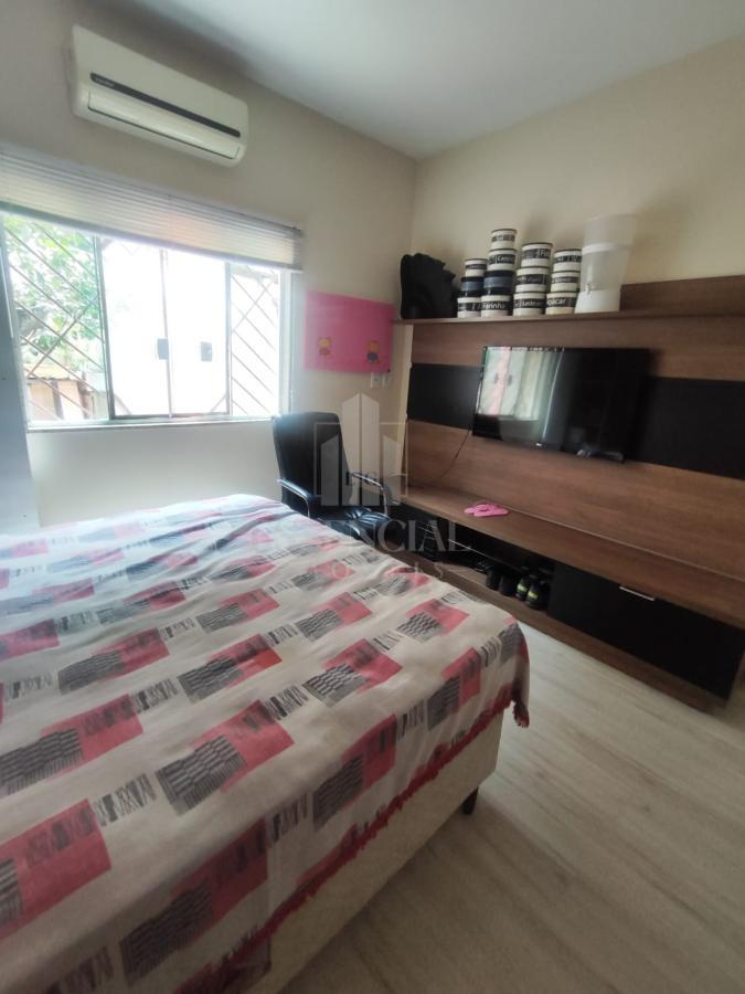 Casa à venda com 2 quartos, 150m² - Foto 22