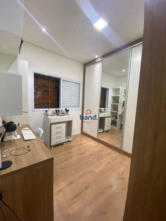 Casa de Condomínio à venda com 3 quartos, 202m² - Foto 3