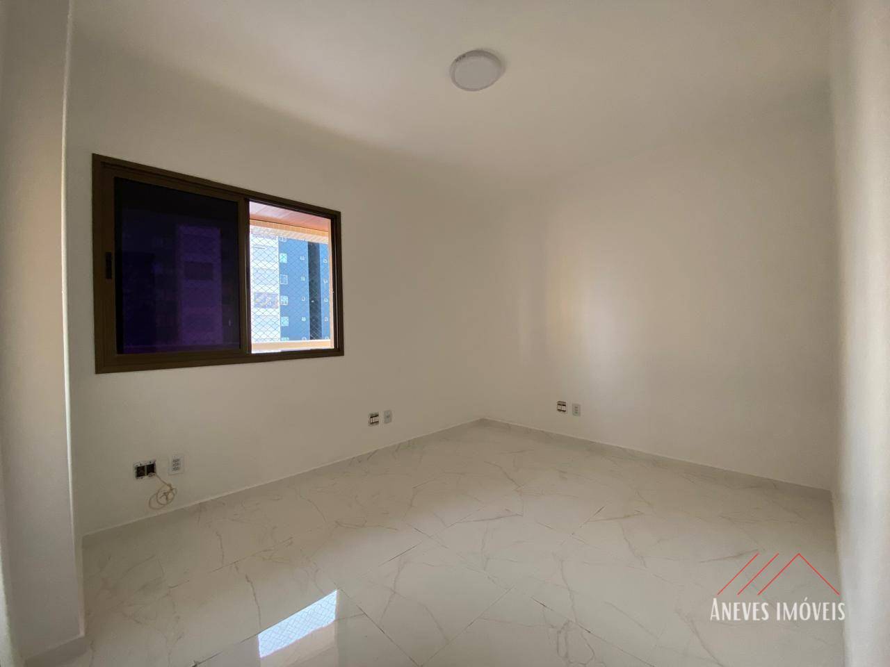 Apartamento à venda com 4 quartos, 164m² - Foto 5