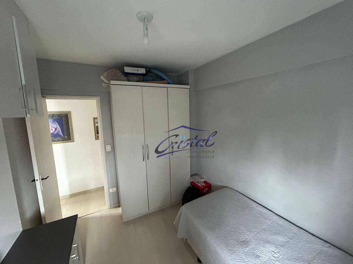 Apartamento à venda com 2 quartos, 60m² - Foto 11