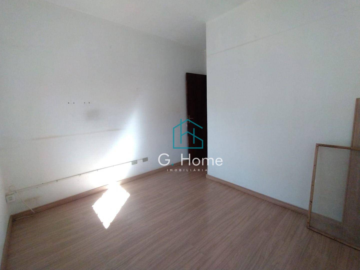 Casa à venda com 3 quartos, 69m² - Foto 11