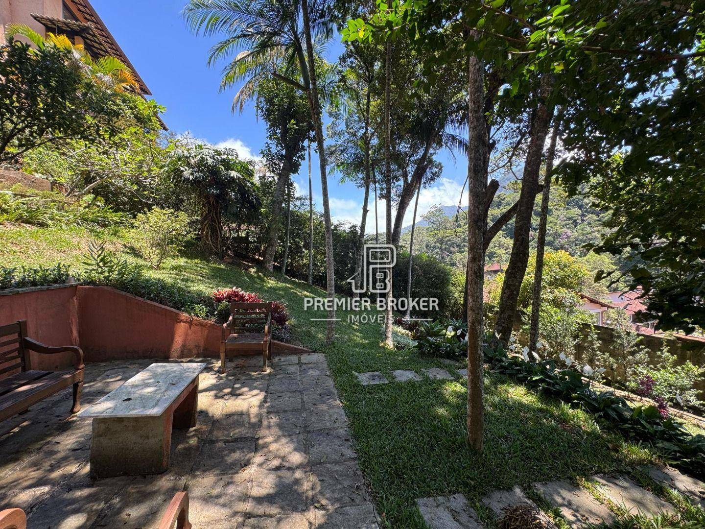 Casa de Condomínio à venda com 4 quartos, 245m² - Foto 15