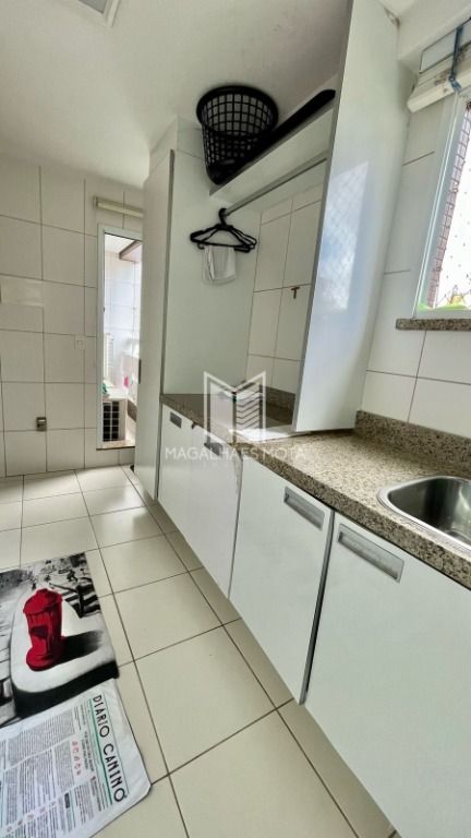 Apartamento à venda com 3 quartos, 259m² - Foto 10