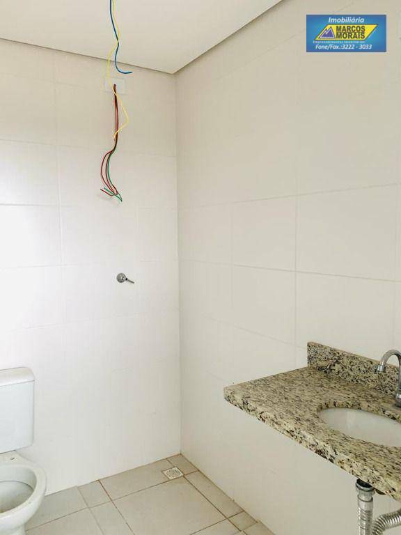 Apartamento à venda com 3 quartos, 105m² - Foto 10