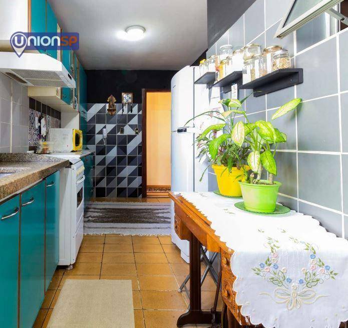 Apartamento à venda com 3 quartos, 90m² - Foto 11