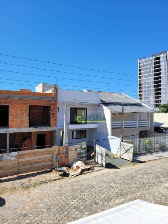 Sobrado à venda com 3 quartos, 124m² - Foto 3