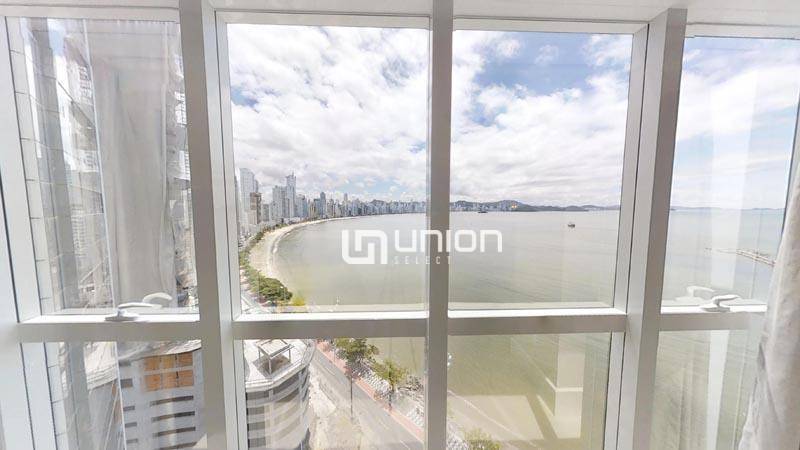 Apartamento à venda com 4 quartos, 237m² - Foto 16