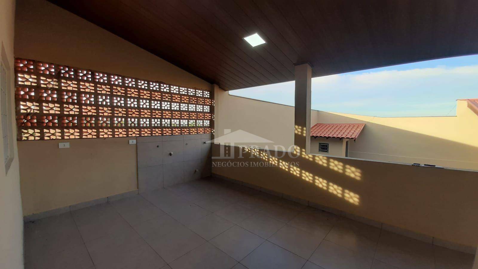 Casa à venda com 3 quartos, 200m² - Foto 24