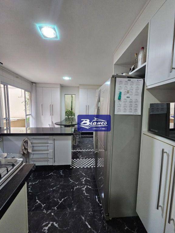 Sobrado à venda com 4 quartos, 435m² - Foto 3