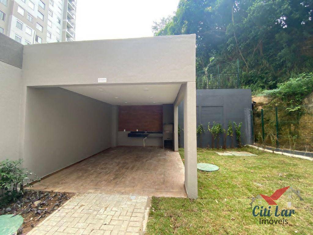 Apartamento à venda com 2 quartos, 36m² - Foto 19