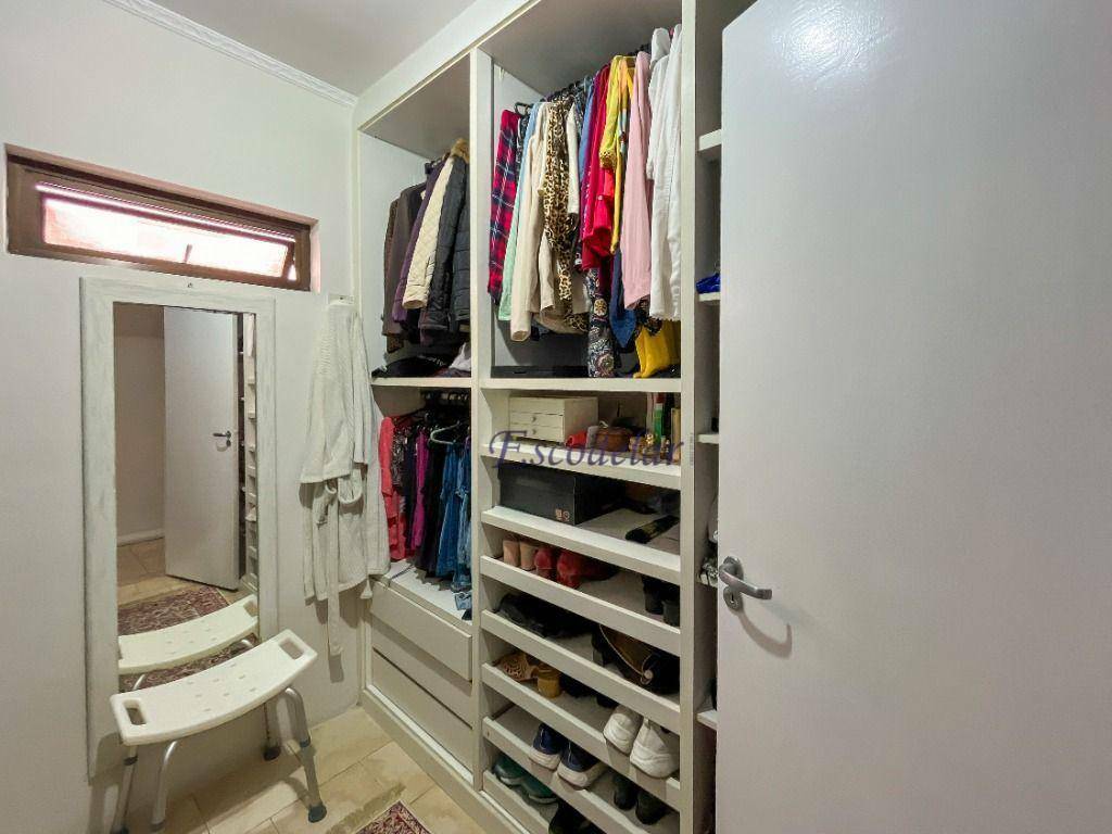 Sobrado à venda com 4 quartos, 220m² - Foto 35