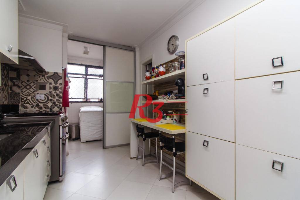 Apartamento à venda com 3 quartos, 134m² - Foto 15