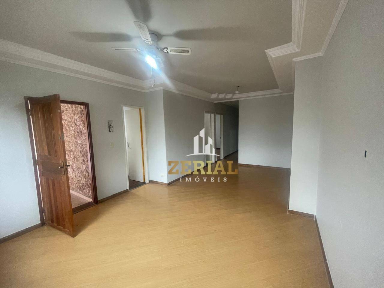 Casa à venda com 3 quartos, 186m² - Foto 2