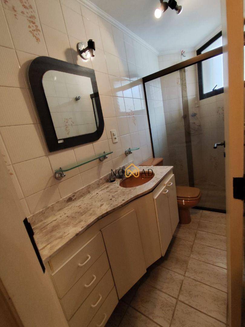 Apartamento para alugar com 3 quartos, 96m² - Foto 17