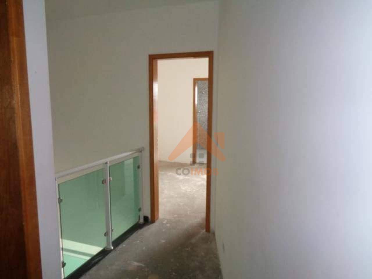 Sobrado à venda com 3 quartos, 180m² - Foto 4