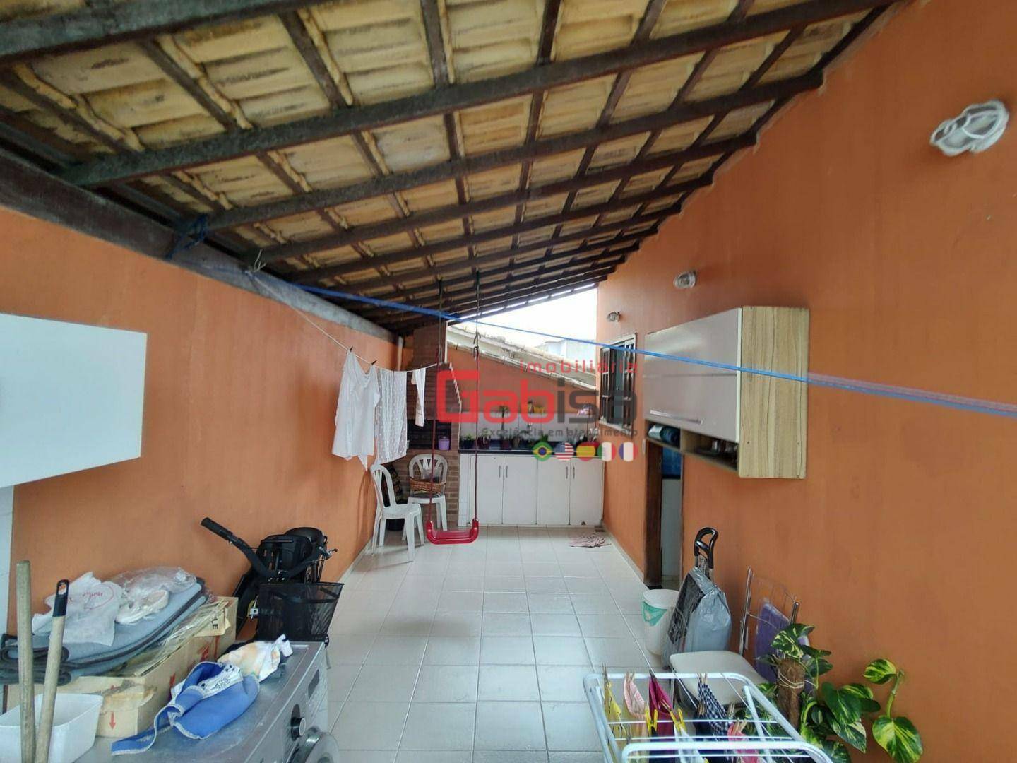 Casa à venda e aluguel com 3 quartos, 225m² - Foto 32