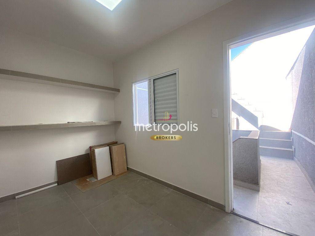 Sobrado à venda com 2 quartos, 180m² - Foto 32