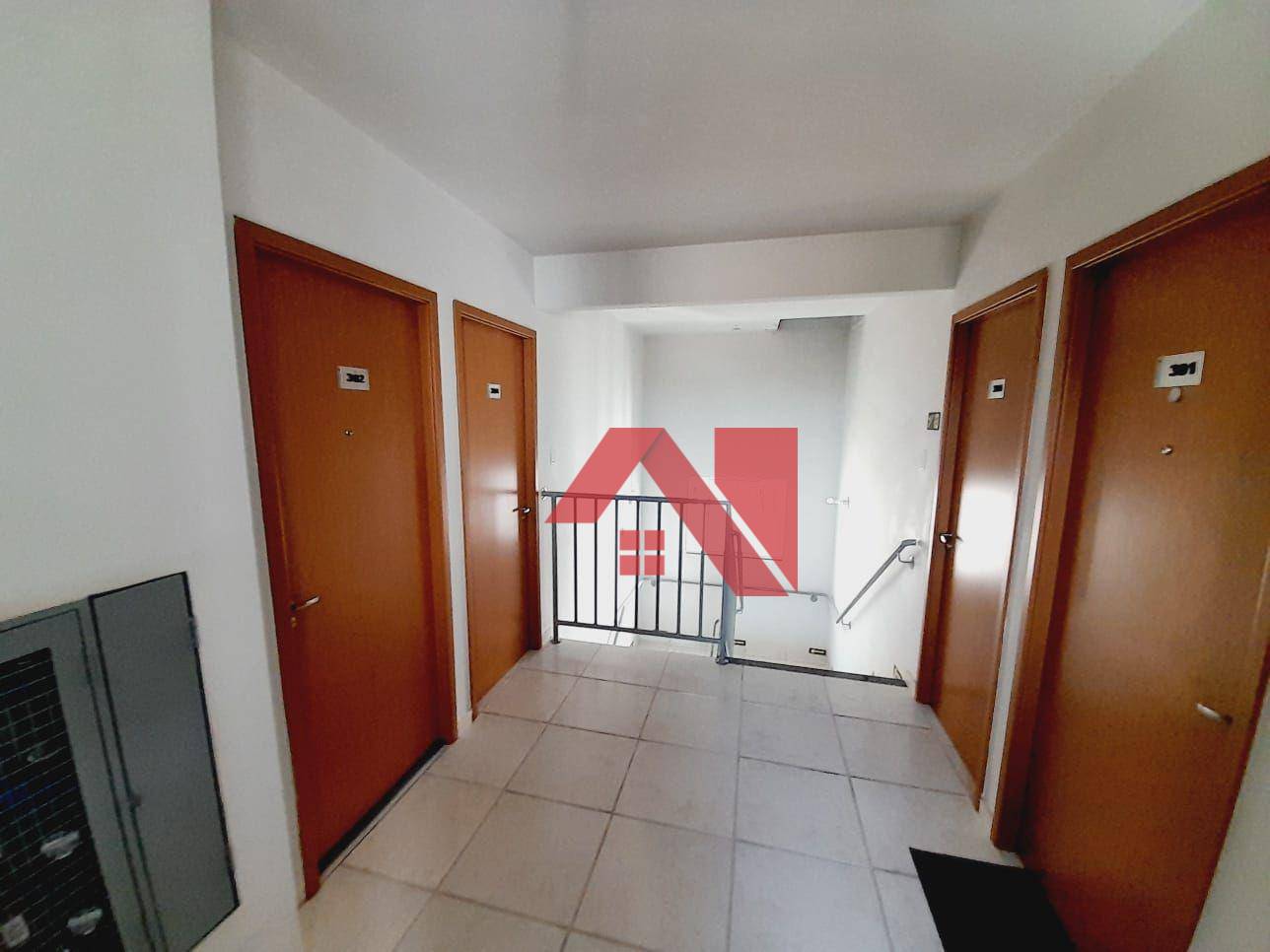 Apartamento à venda com 2 quartos, 42m² - Foto 6