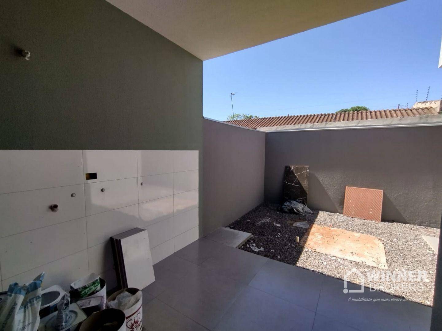 Casa à venda com 3 quartos, 72m² - Foto 11