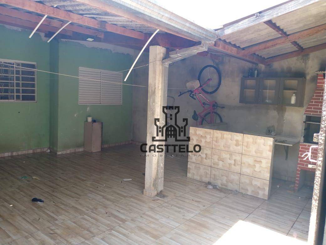 Casa à venda com 3 quartos, 70m² - Foto 23