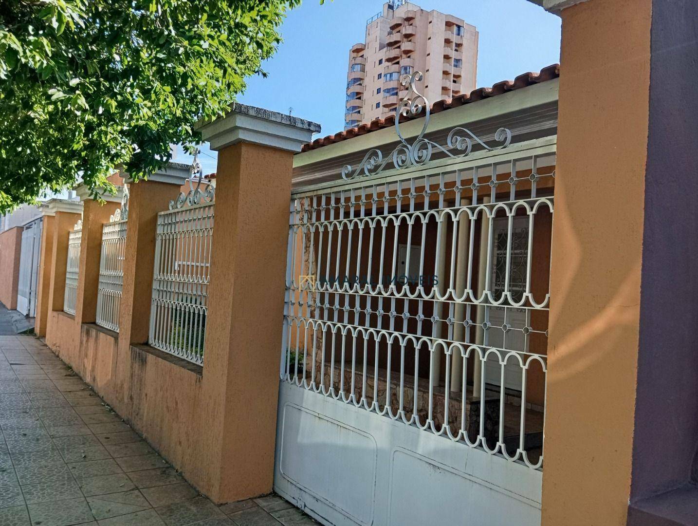 Casa, 3 quartos, 255 m² - Foto 2