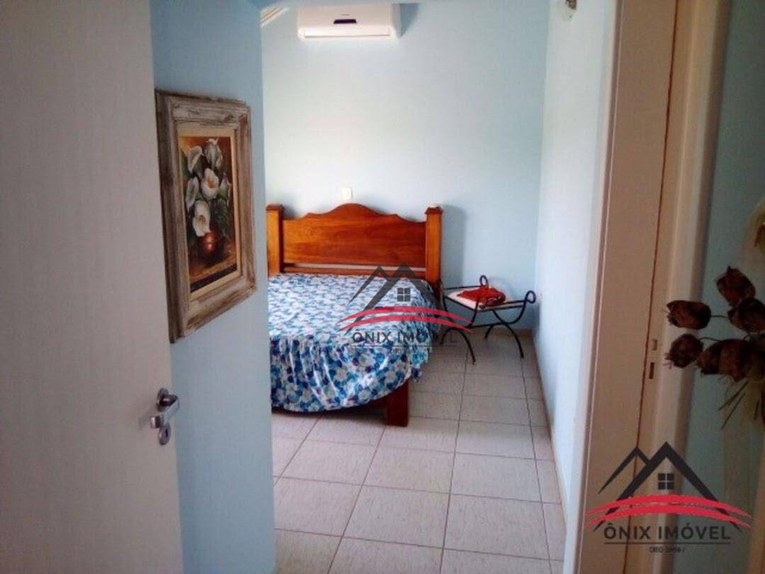 Casa de Condomínio à venda com 4 quartos, 251m² - Foto 18