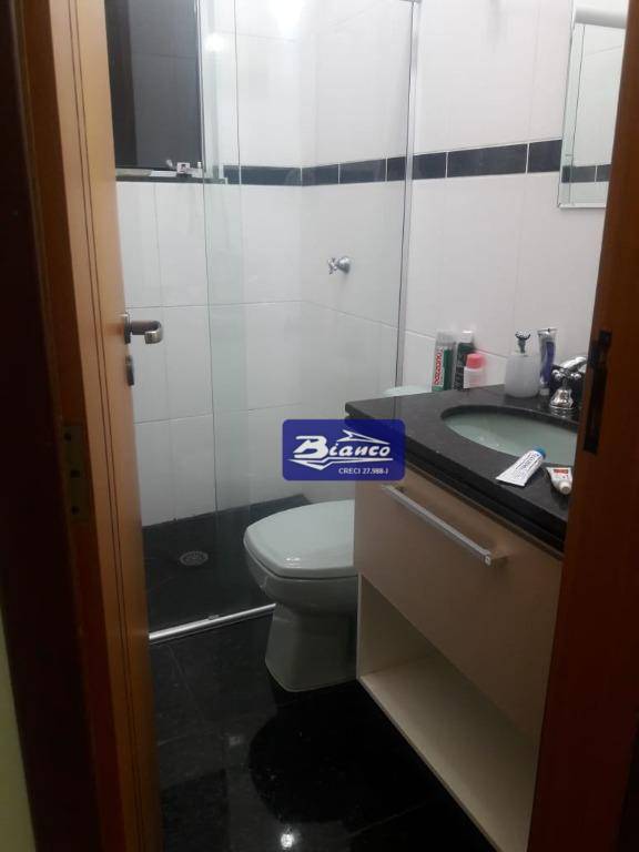 Sobrado à venda com 4 quartos, 150m² - Foto 4