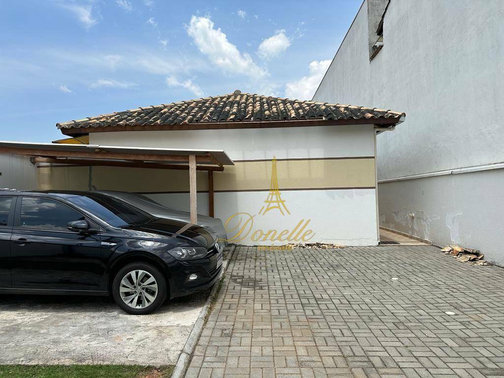 Casa à venda com 3 quartos, 55m² - Foto 4