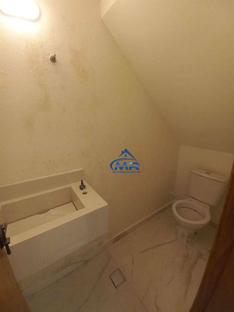 Sobrado à venda com 3 quartos, 130m² - Foto 13